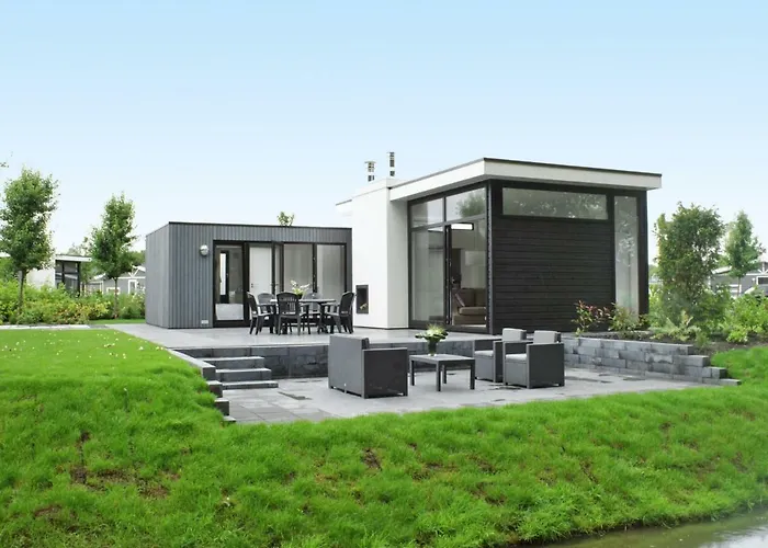 foto di Holiday Home Droompark Buitenhuizen.3